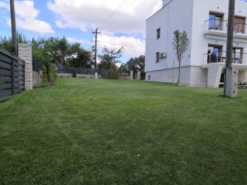 Fűvesítés fűmaggal szakember által