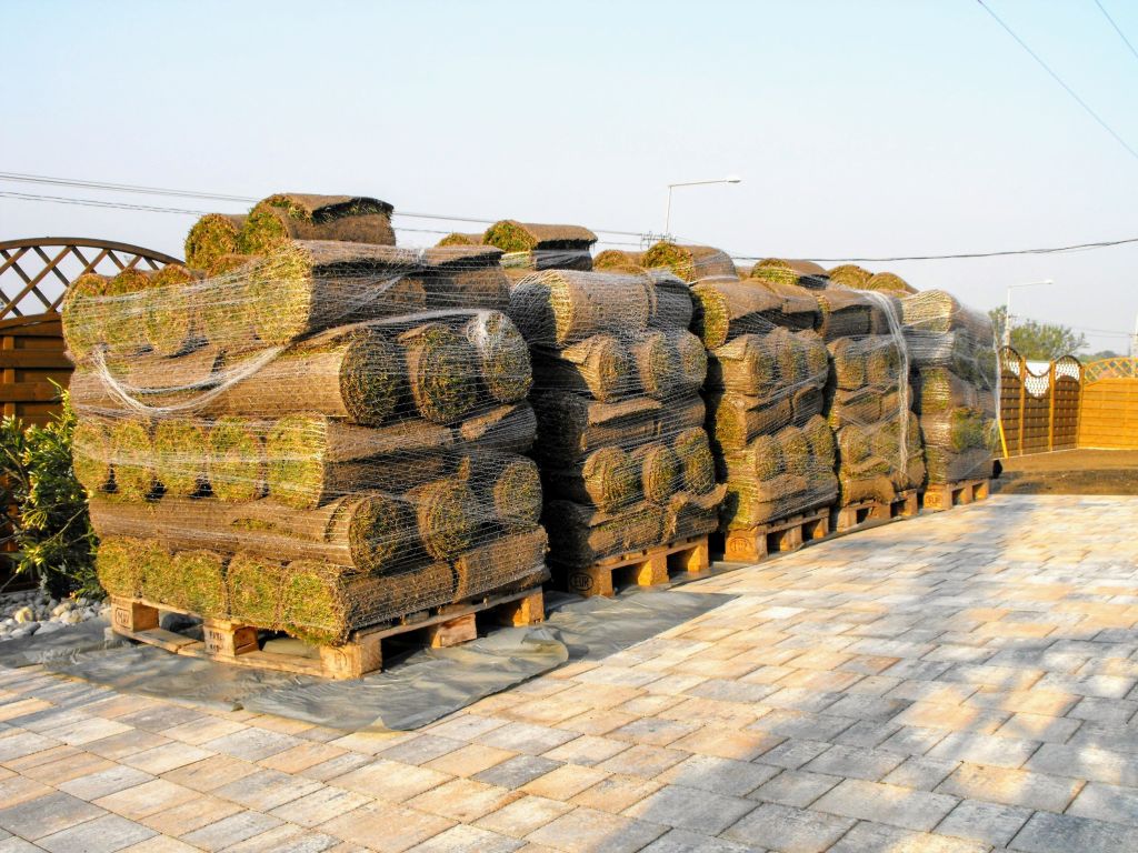 Gyeptégla és gyepszőnyeg árak